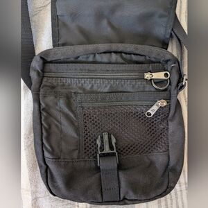 MEC Vintage Black Crossbody Bag Satchel Unisex Travel Bag Zippered Pockets